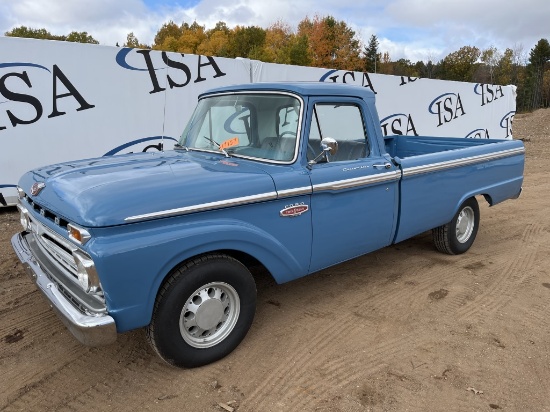 1966 Ford F100 Custom Cab Pickup