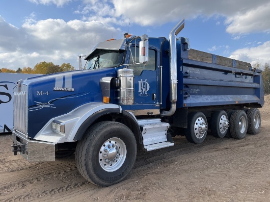 2007 Kenworth T800 Quad Dump Truck