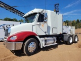 2005 Freightliner Sleeper Cab Truck Tractor