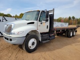 2006 International 4400 Flatbed Truck