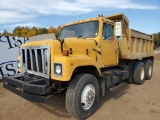 1986 International S2574 Dump Truck