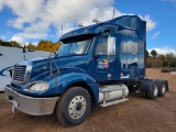 2012 Freightliner Columbia Sleeper Semi