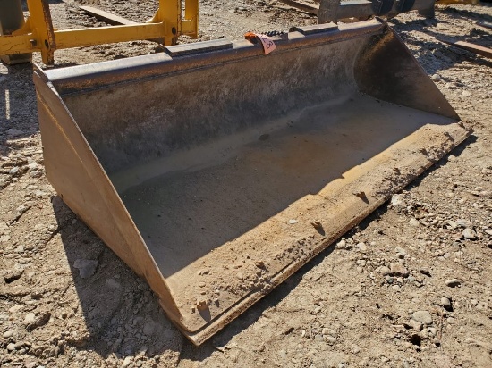 84" Deere Skid Steer Bucket