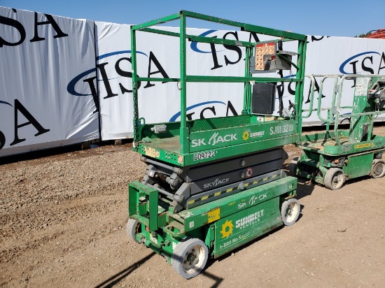 2014 Skyjack Sjiii 3219 Scissor Lift