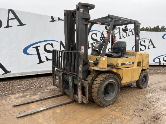 Caterpillar Forklift