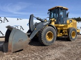 2019 John Deere 624l Loader