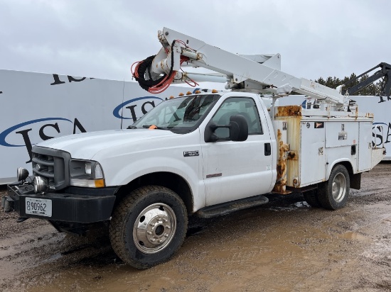 2003 Ford F550 4x4 Bucket Truck