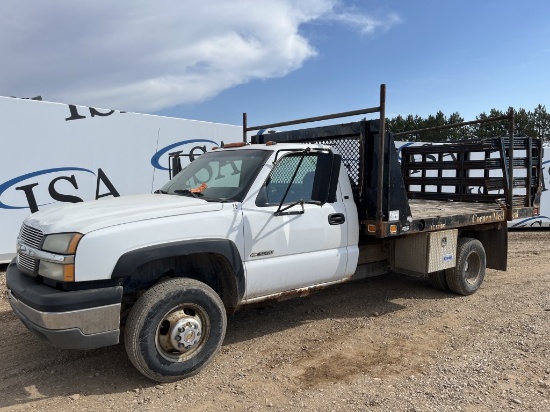 2003 Chevrolet 3500 Pickup Truck