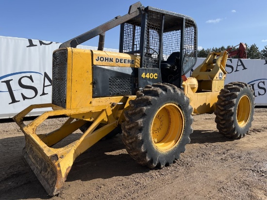 John Deere 440c Skidder