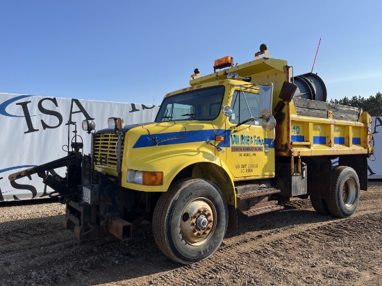1998 International 4900 Single Axle Plow Truck
