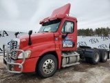 2012 Freightliner Cascadia Day Cab Semi
