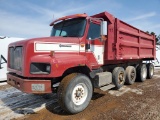 2000 International 5600 Quad Dump Truck