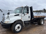 2005 International 4200 Flatbed Truck