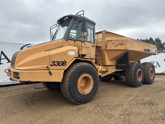 2010 Case 330b Haul Truck
