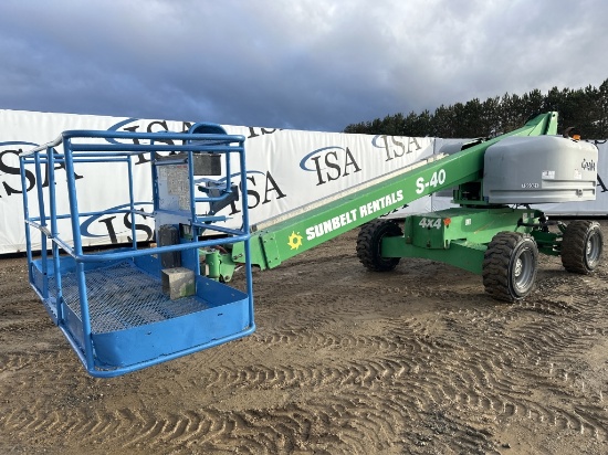 2015 Genie S-40 Man Lift