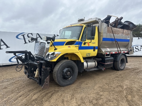 2009 International 7400 Dump/plow Truck