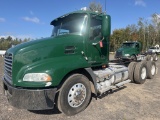 2008 Mack Cxu613 Daycab Tractor