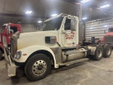 2012 Freightliner Coronado Daycab Tractor