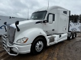 2016 Kenworth T680 Sleeper Cab