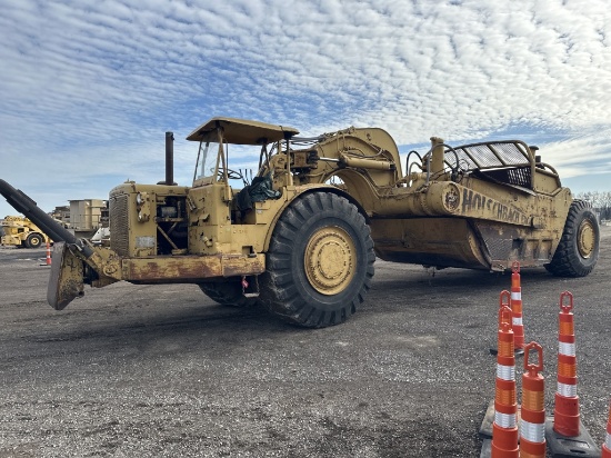 Caterpillar 657 Scraper
