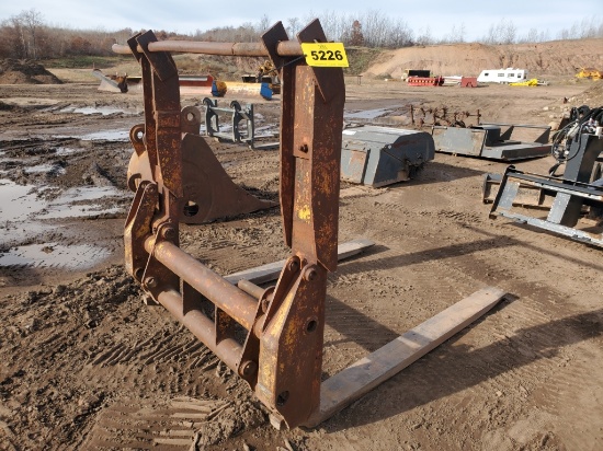 72" Loader Forks