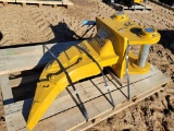 Unused Cat 320 Ripper