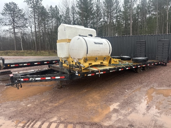 2018 Pj 26' Deck Over Equipment Trail