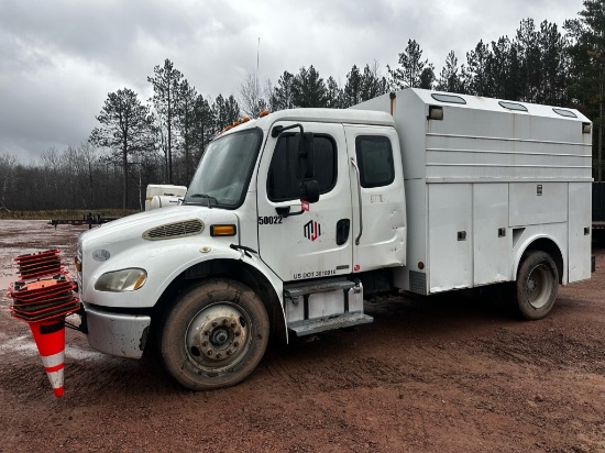 2009 Freightliner Business Class M2 Service Truck