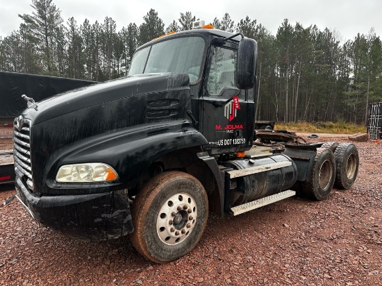 2007 Mack Cxn613 Daycab Tractor