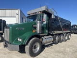 2017 Kenworth T800 Quad Axle Dump Truck