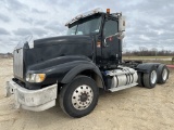 2015 International 5900i Day Cab Tractor