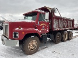1986 International F-2674 Dump Truck