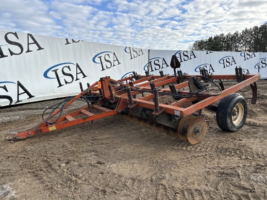 J I Case Soil Controller 11 Shank Chisel Plow