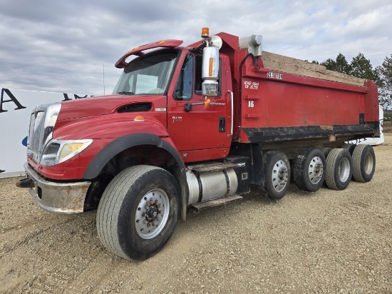 2005 International 7600 Quad Axle Dump Truck