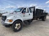 2000 Ford F650 Dump Truck