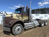 2003 Freightliner Day Cab Truck Tractor