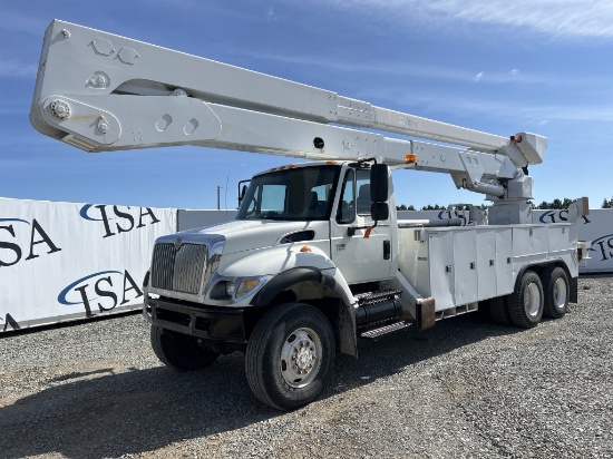 2006 International 7400 6x6 Bucket Truck