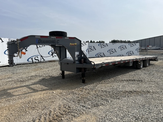 2022 Road Clipper Diamond C 35’ Trailer