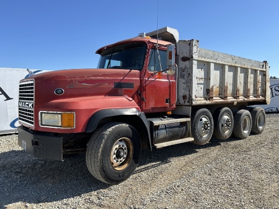 2001 Mack Quad Axle Dump Truck