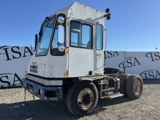 Magnum Spotter Truck