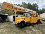 1999 International 4900 4x2 Bucket Truck
