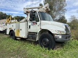 2003 International 4300 4x2 Bucket Truck