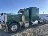 1999 Peterbilt 379 Sleeper Truck Tractor