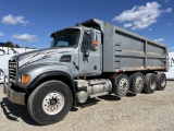 2005 Mack Quad Axle Dump Truck
