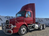 2012 Volvo Day Cab Truck Tractor