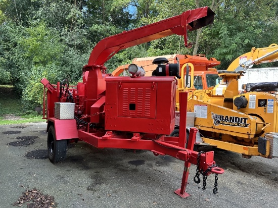 2004 Brush Bandit 254 Chipper