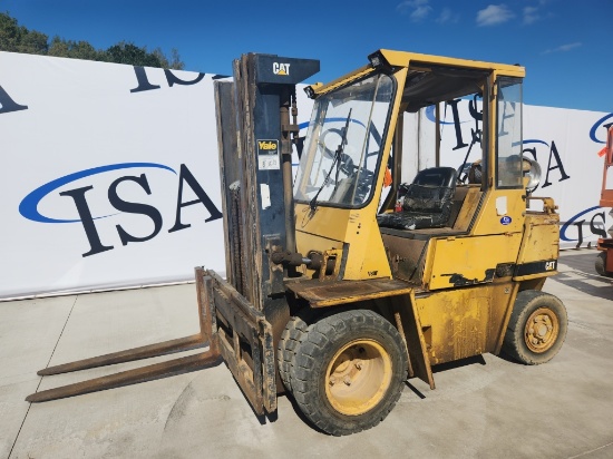 Caterpillar V80f Forklift