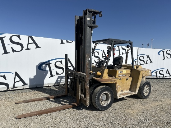 Caterpillar Dp70 Forklift
