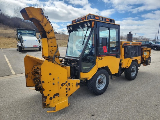 Trackless Mt6 Snowblower