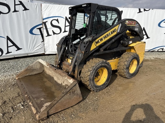 New Holland L223 Wheeled Skid Steer